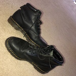 MENS DR. MARTENS